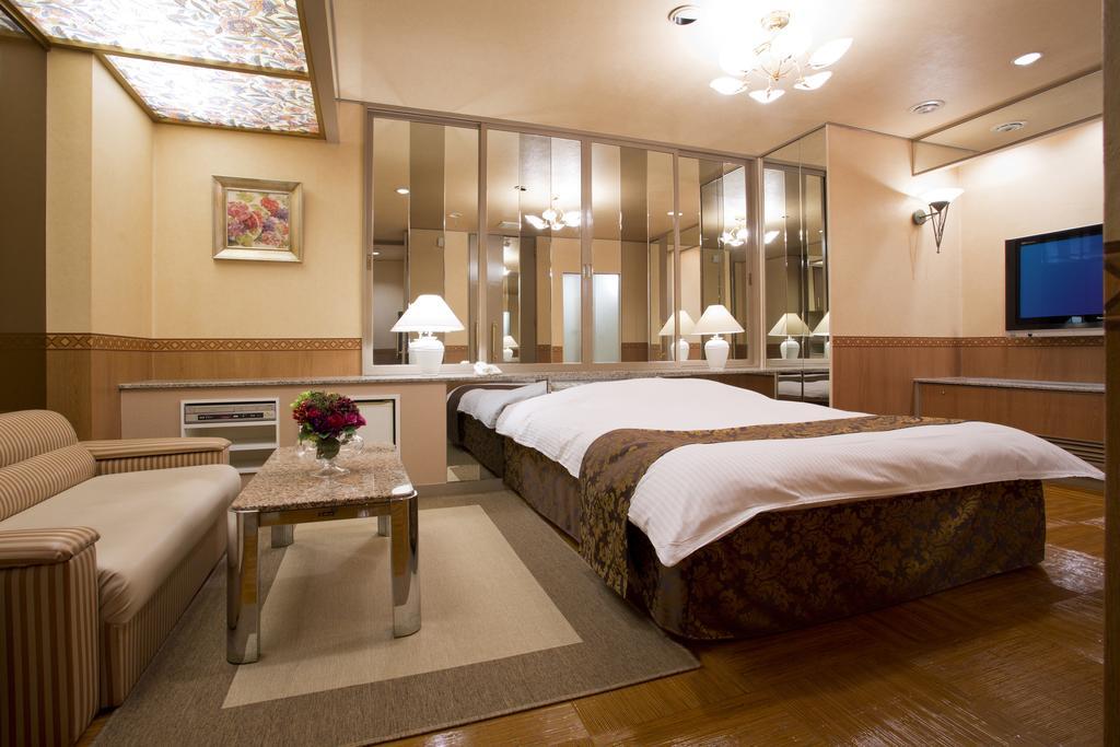 Hotel Casablanca (Adults Only) Osaka Exterior photo